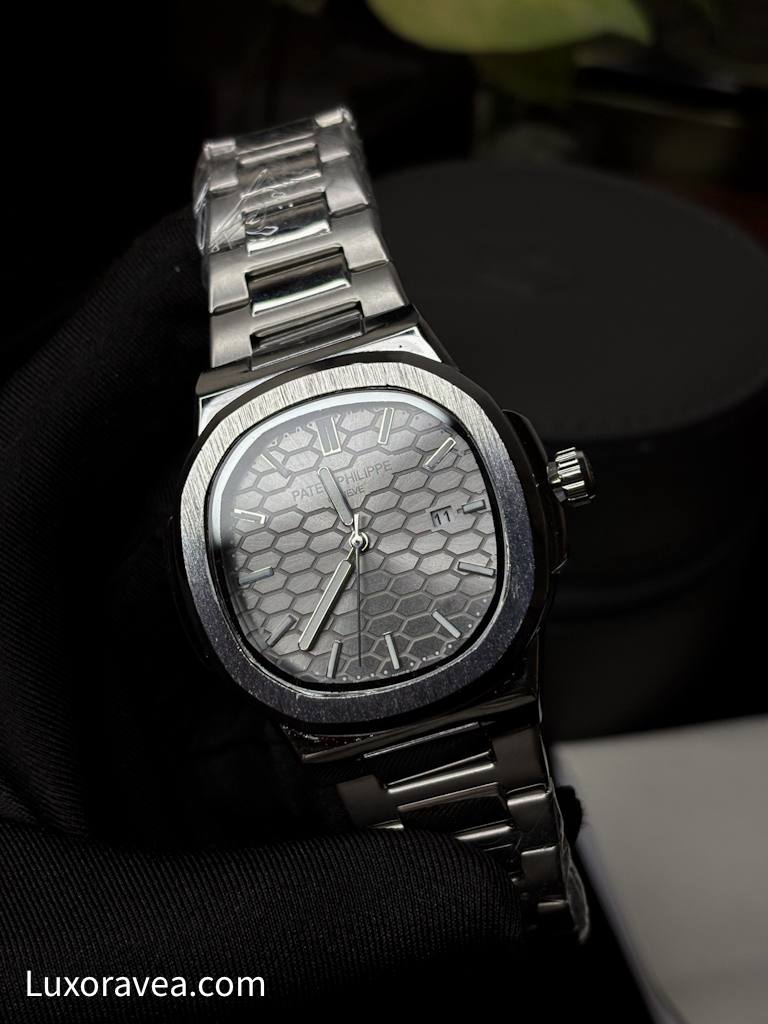 Patek Nautilus Honeycomb Grey Dial Sweep