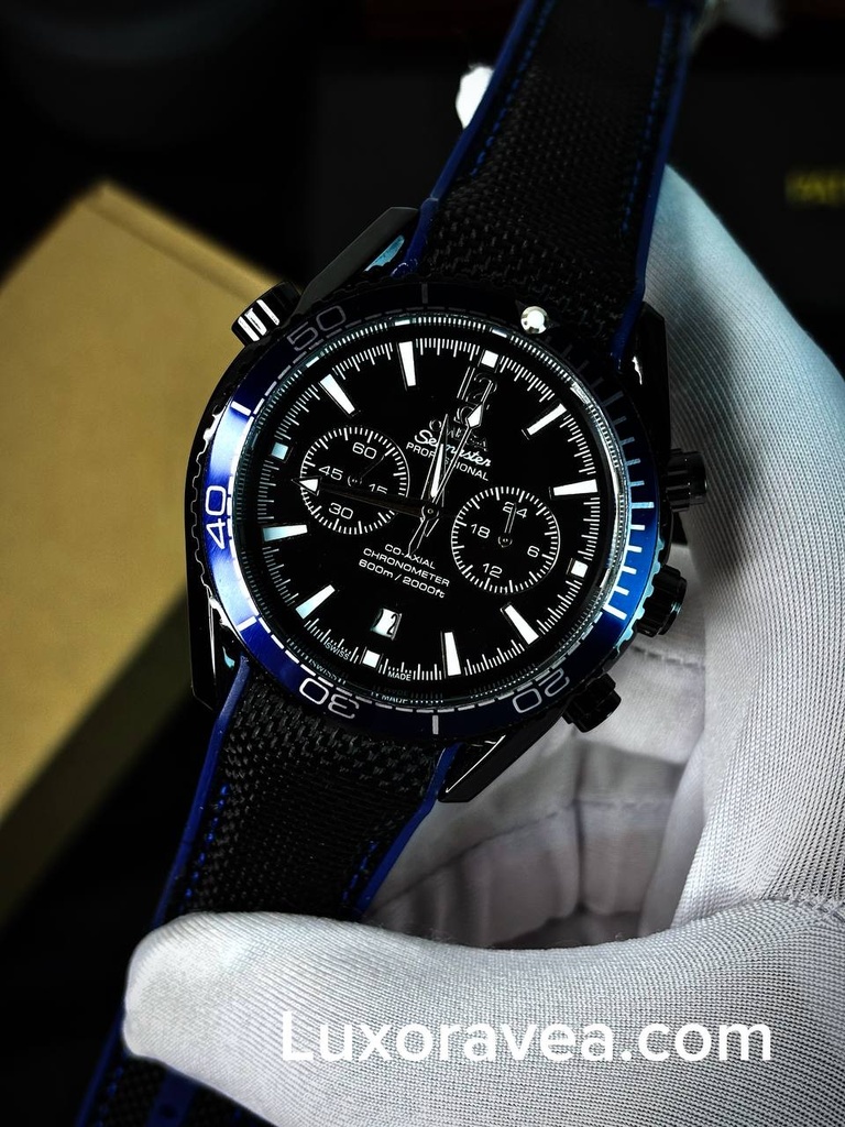 Omega Seamaster Planet Ocean chronograph-Belt