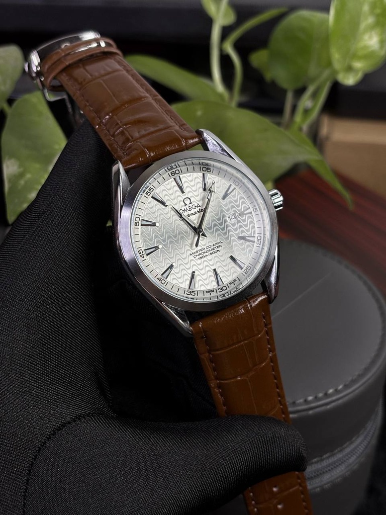 Omega Seamaster White Wave Pattern Dial
